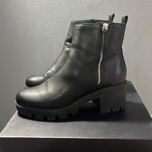 Dolce vita woman’s boots